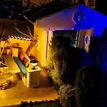 Villa Palace *
